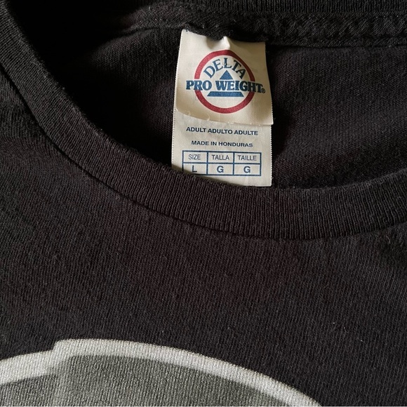 The Mandalorian Grogu baby Yoda black 100% preshrunk cotton tshirt size Large - Picture 3 of 6